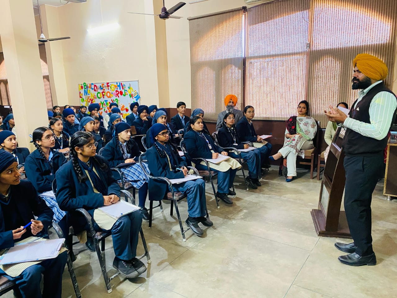 ਸਾਹਿਬਜ਼ਾਦਾ ਅਜੀਤ ਸਿੰਘ ਪਬਲਿਕ ਸਕੂਲ ਲੱਧੇਵਾਲ ਮਾਹਿਲਪੁਰ ਵੱਲੋਂ ਲਗਾਇਆ ਗਿਆ ਇੱਕ ਰੋਜ਼ਾ  ਕੈਰੀਅਰ ਕੌਂਸਲਿੰਗ ਕੈਂਪ 
